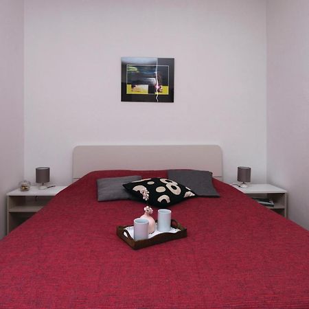 1 Bedroom Gorgeous Apartment In Zadar Luaran gambar
